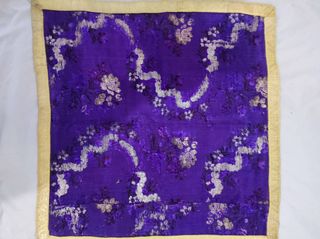 Paño litúrgico espolinado morado
