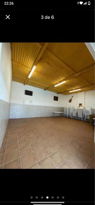 Parcela con nave y piscina en venta