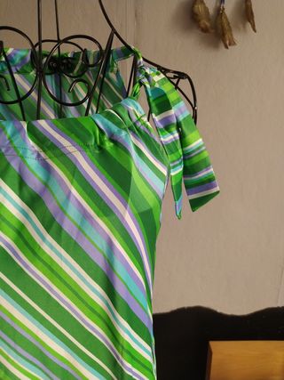 Blusón de poliéster con rayas verdes