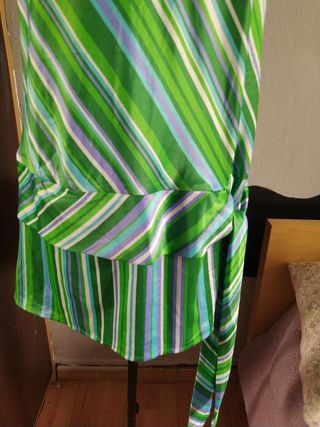 Blusón de poliéster con rayas verdes