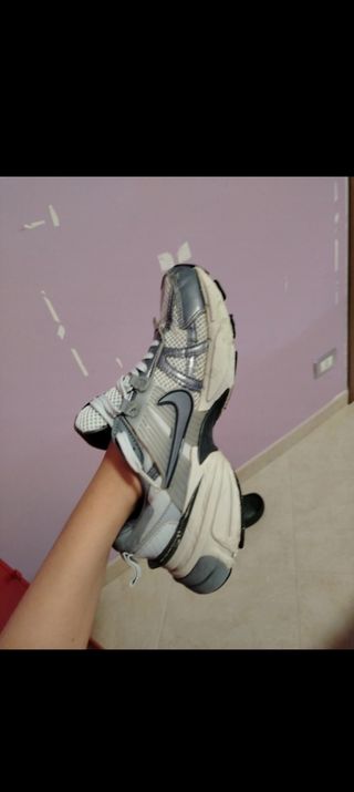 Nike V2k Run Grigio Bianco