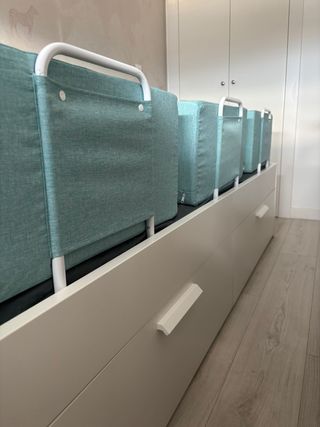 Cama Ikea 90x200 + Cajoneras + Barreras