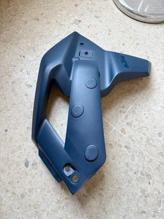 Cacha lateral derecha KTM 690 SMC R