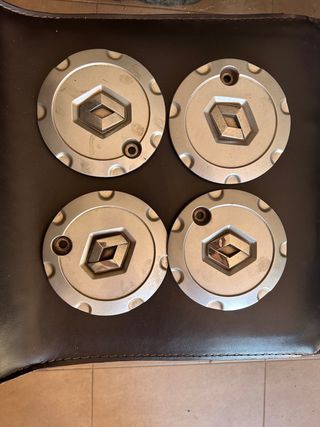 Tapas de buje Renault (4 unidades)