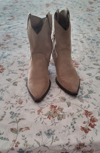 Botín Campero Corina Beige