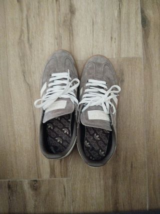 Adidas Spezial Café con leche/Beige
