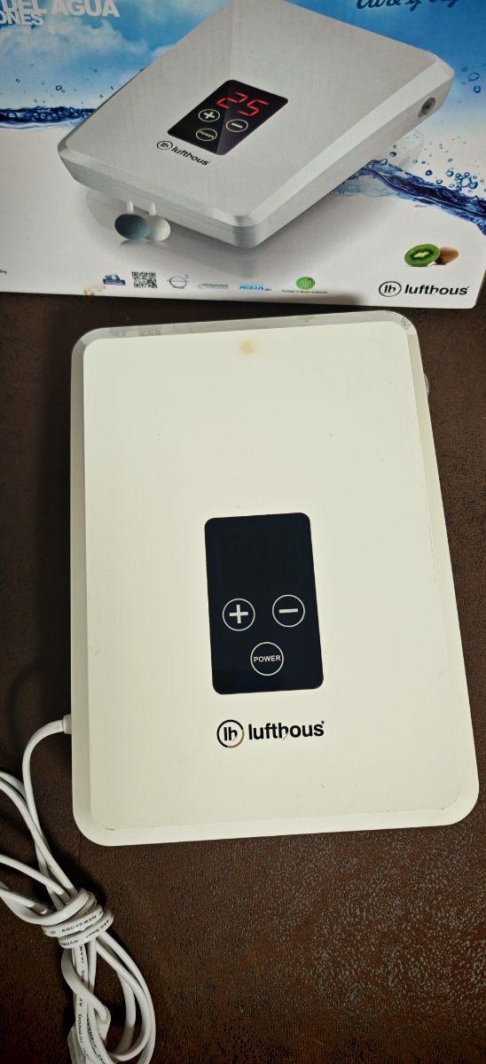Generador de Ozono Lufthous Blanco