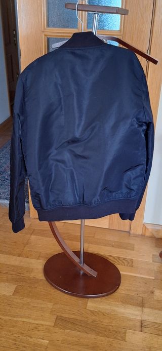 Chaqueta bomber negra talla S