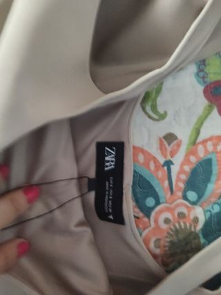 Top crop Zara beige talla S