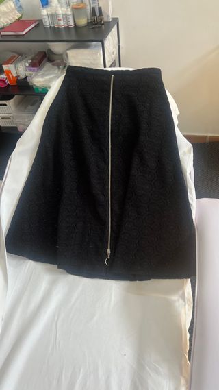 Falda Zara larga negra