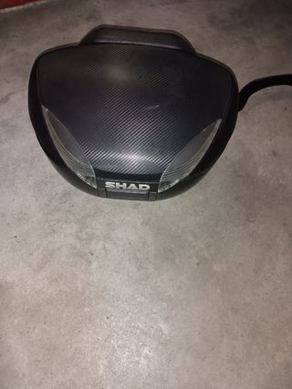 Baúl SHAD 48 TMAX 530