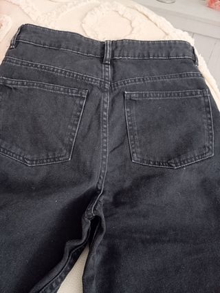 Pantalones vaqueros ZARA pata elefante