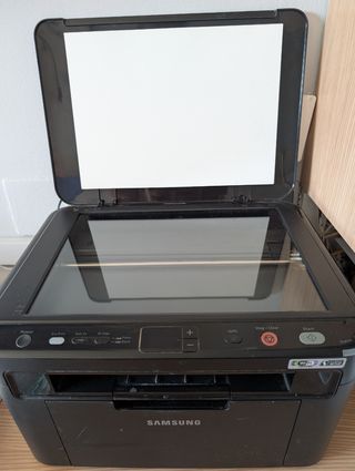 Impresora Láser Samsung SCX-3205W Negra