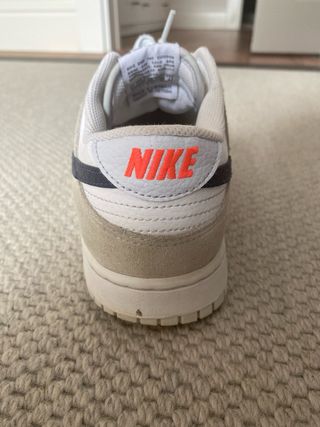 Nike Dunk Low Grises y Blancas
(negociable)