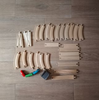 TREN DE MADERA