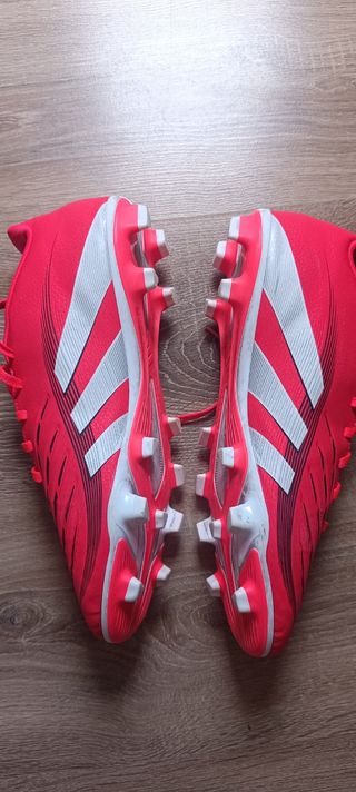 Botas de fútbol Adidas Predator Talla 44