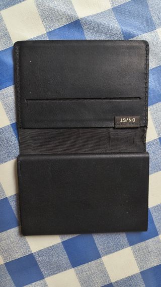 Cartera Gnist y cargador de iPhone/iPad