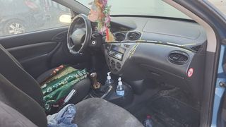 DESPIECE FORD FOCUS 1 1.6 16V 100 cv GASOLINA 2001