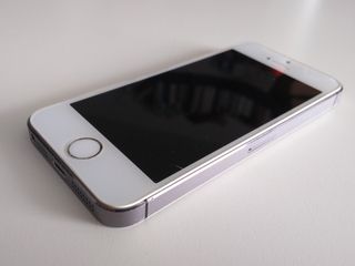 iPhone 5s Apple non funzionante 

