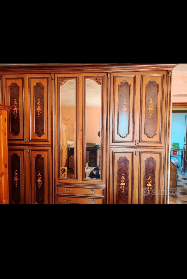 camera da letto completa in legno