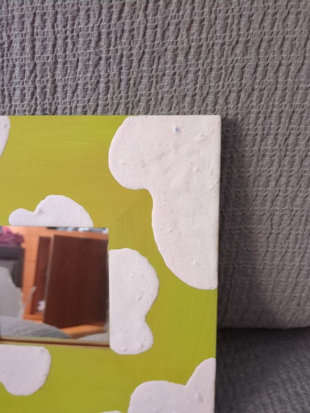 2 Cuadros-Espejos Decorativos Nubes y Corazones