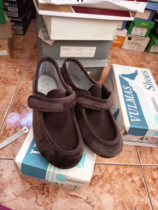 Zapatillas de casa unixes talla 41