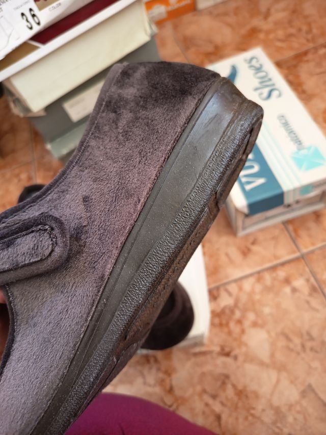Zapatillas de casa unixes talla 41