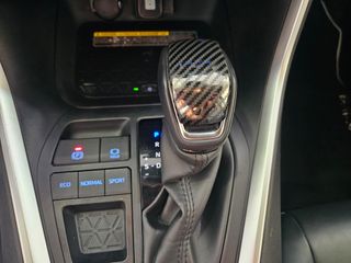 Toyota RAV4 advance plus. 218cv etiqueta eco