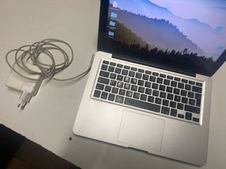 MacBook Pro 13”i7 2012 16GB RAM SSD 50GB+HDD 750GB