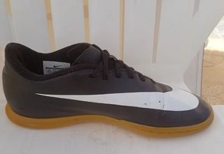 Zapatillas Nike futbol sala gym balonmano 42