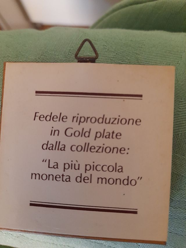 Quadretto con riproduzione di moneta in Gold plate
