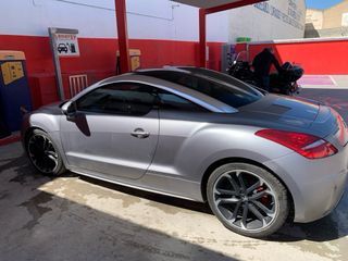 Peugeot RCZ 2011