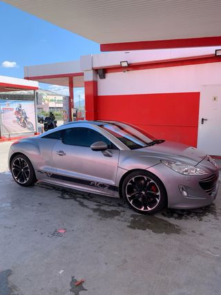Peugeot RCZ 2011
