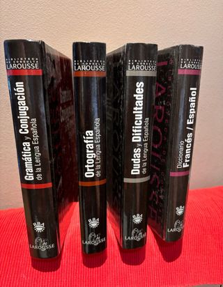 DICCIONARIOS LAROUSSE