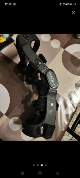 Rodillera DonJoy Defiance Izquierda Large