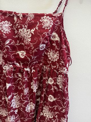 Vestido largo floral Stradivarius rojo