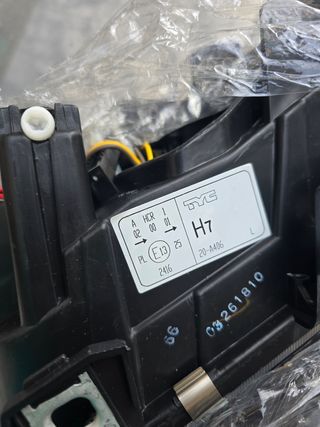 Faros Audi A6 2000 a 2005