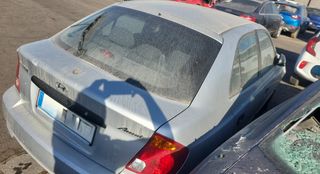 DESPIECE HYUNDAI ACCENT 1.5 CRDI 82 cv 2005