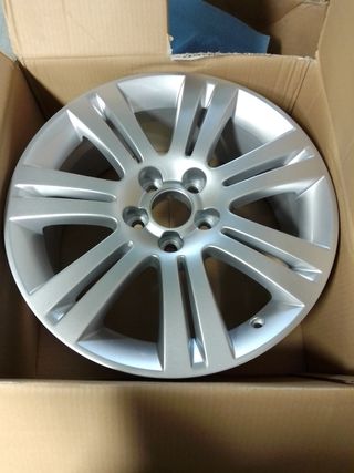 Llanta Zafira B 13228893 16 pulgadas