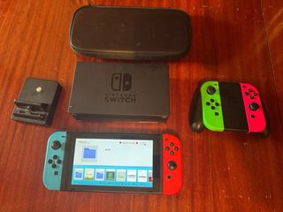Nintendo Switch Azul y Rojo