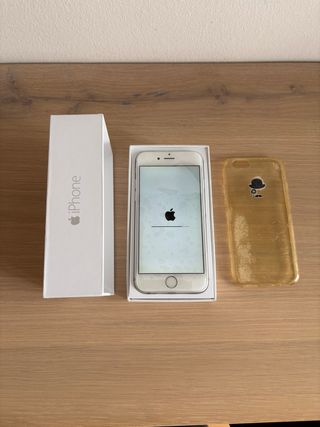 iPhone 6 Argento con Cover