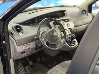 Renault Grand Scénic Confort Expression 1.5dCi105 EU4