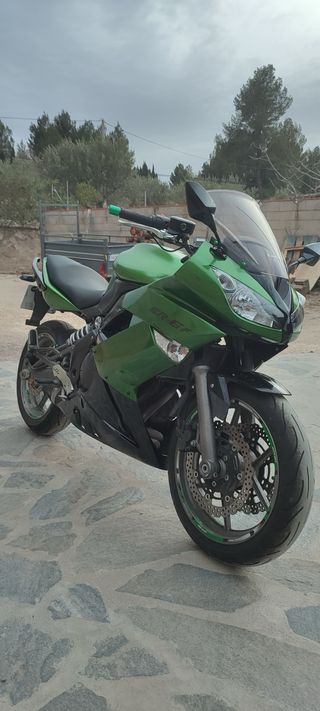 Kawasaki ER6F