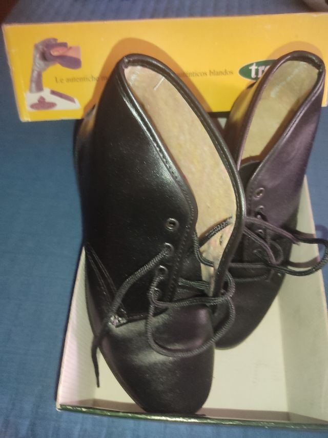 Zapatos de trabajo negros