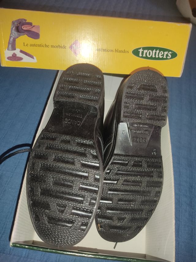 Zapatos de trabajo negros