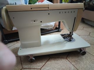 Máquina de coser Singer Vintage 4M-823G