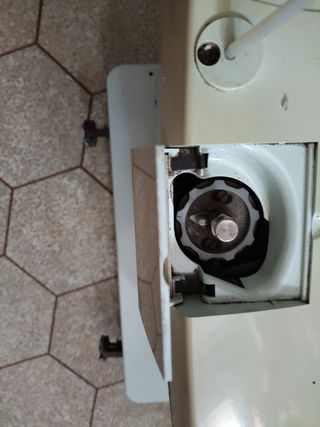 Máquina de coser Singer Vintage 4M-823G