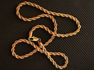 Collar bañado en oro 18k