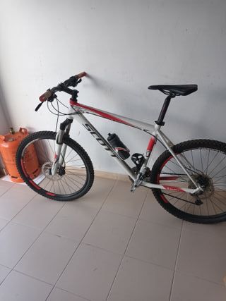 Bicicleta Scott Scale