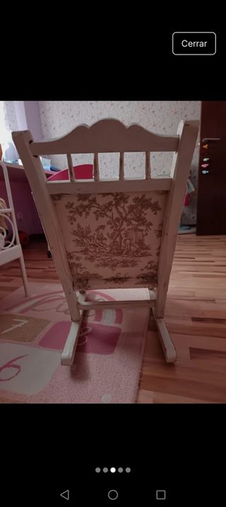Mecedora infantil con estampado